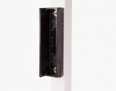 LOCINOX SMKL QF RAL 9005 Ответная планка